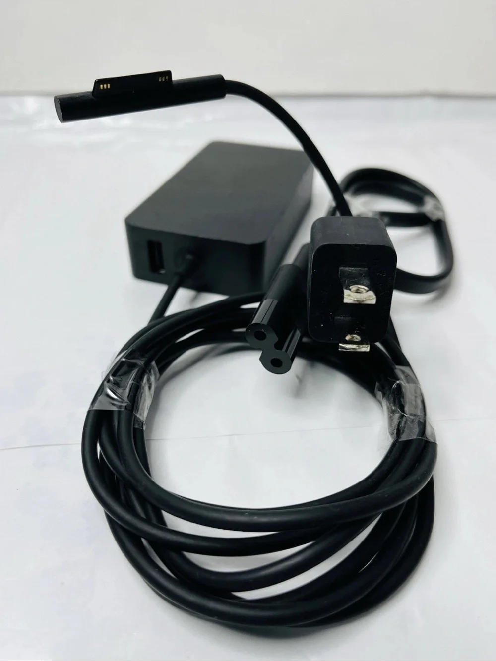 Microsoft Surface Pro 3 4 5 6 Pro 7 X 1800 Power Supply Charger 44W genuine